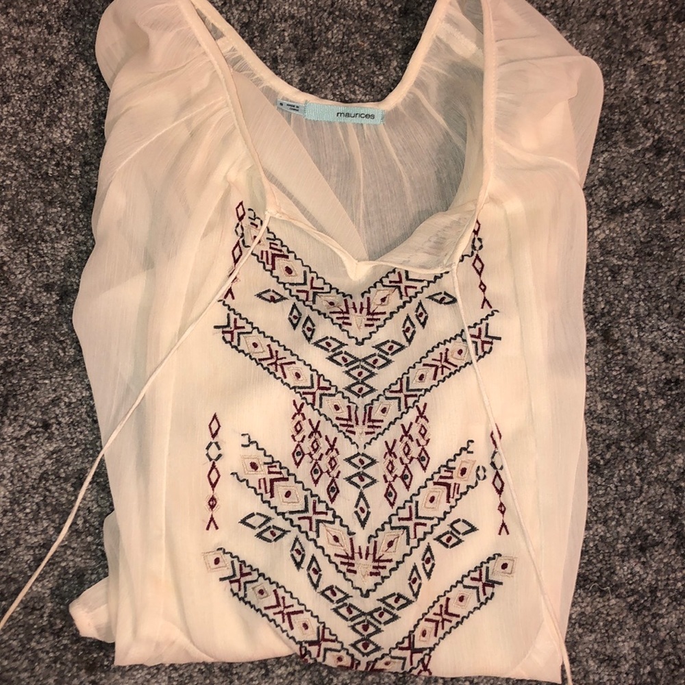 Cute Maurice’s top!